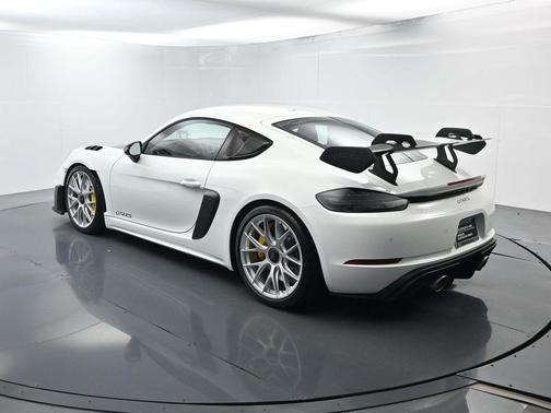 2024 Porsche 718 Cayman GT4 RS