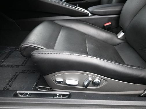 2017 Porsche 911 Carrera GTS