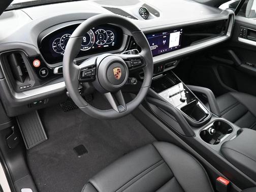 Chalk 2026 Porsche Cayenne AWD