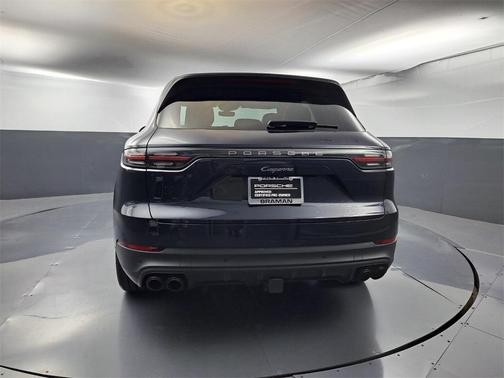 2022 Porsche Cayenne Platinum Edition