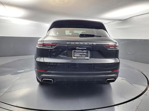 2022 Porsche Cayenne