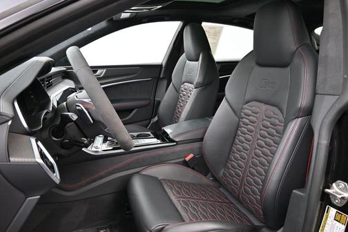 Mythos Black Metallic 2022 Audi RS 7 4.0T quattro