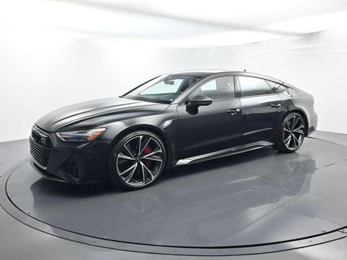 Mythos Black Metallic 2022 Audi RS 7 4.0T quattro