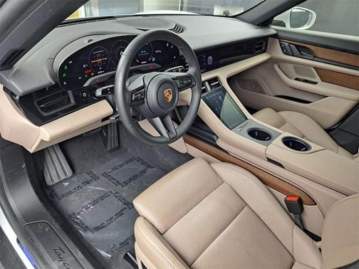 2023 Porsche Taycan Base