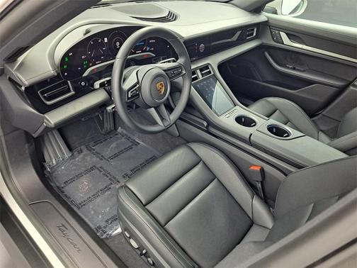 2023 Porsche Taycan Base