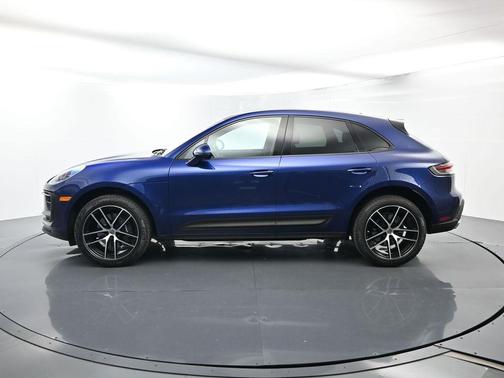 2024 Porsche Macan Base (PDK)
