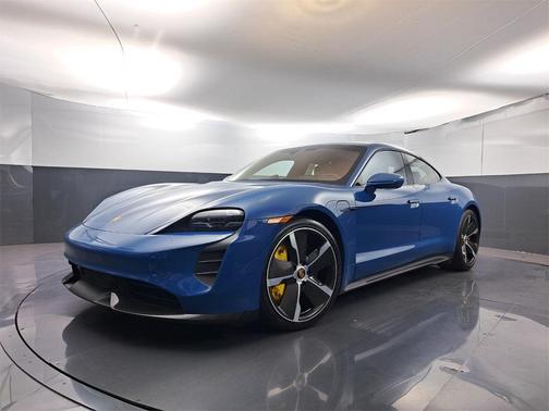 2021 Porsche Taycan Turbo