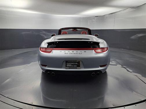 2014 Porsche 911 Carrera 4S
