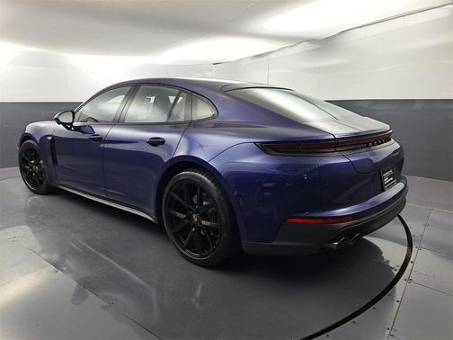2024 Porsche Panamera