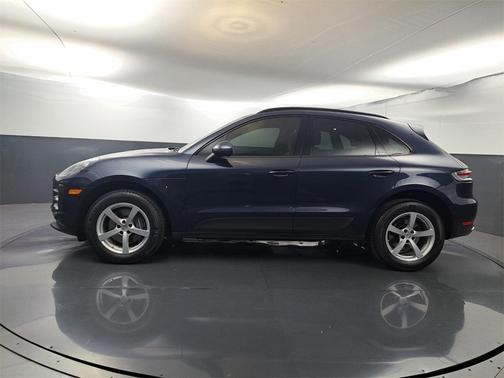 2021 Porsche Macan Base