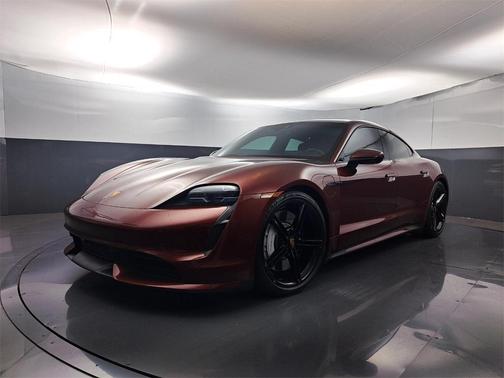 2021 Porsche Taycan Turbo