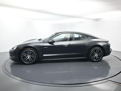 2025 Porsche Taycan Base