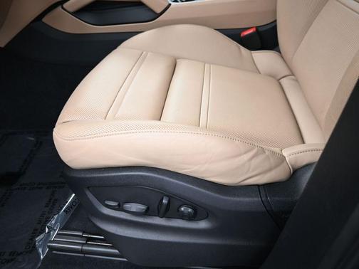 2024 Porsche Cayenne S Coupe AWD