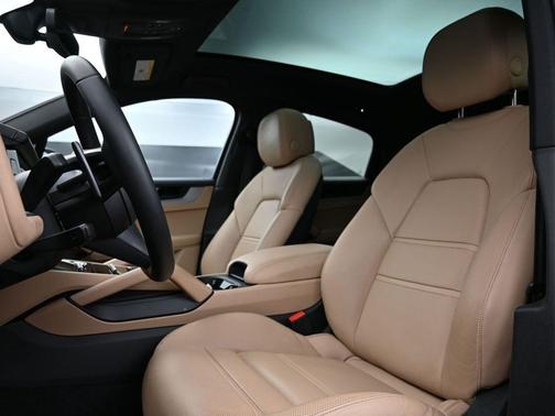 2024 Porsche Cayenne S Coupe AWD