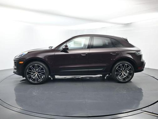 Copper 2026 Porsche Macan Base