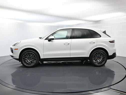 2020 Porsche Cayenne Base