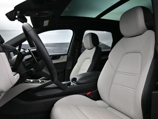 2025 Porsche Cayenne S