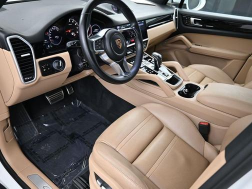 2019 Porsche Cayenne S