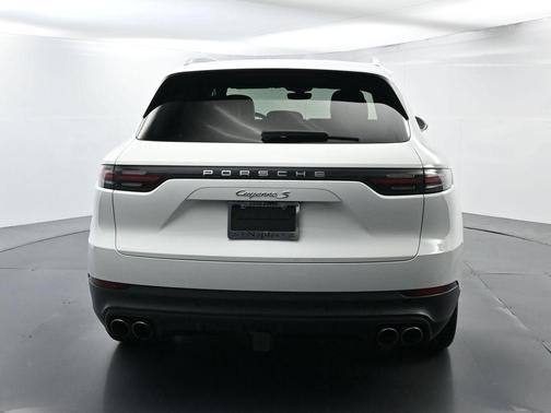 2019 Porsche Cayenne S