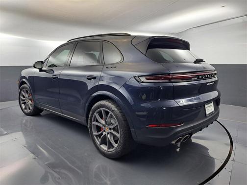 2024 Porsche Cayenne S