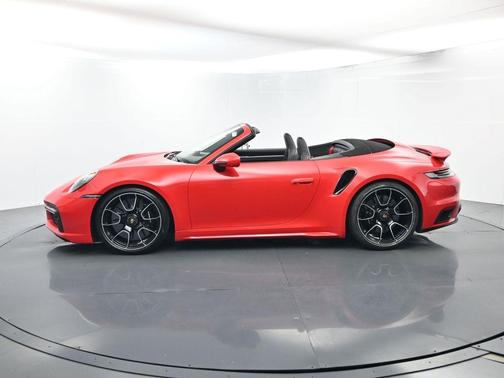 2022 Porsche 911 Turbo S