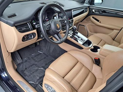 2022 Porsche Macan S