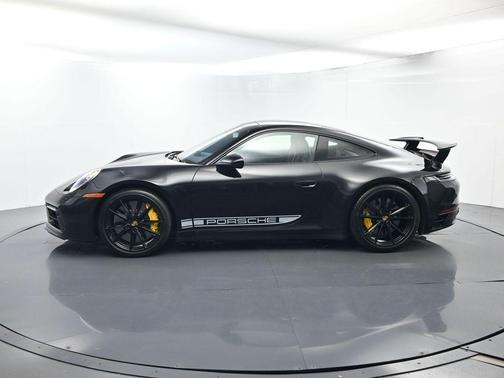Jet Black Metallic 2024 Porsche 911 Carrera S