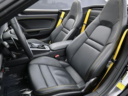 2021 Porsche 911 Carrera S