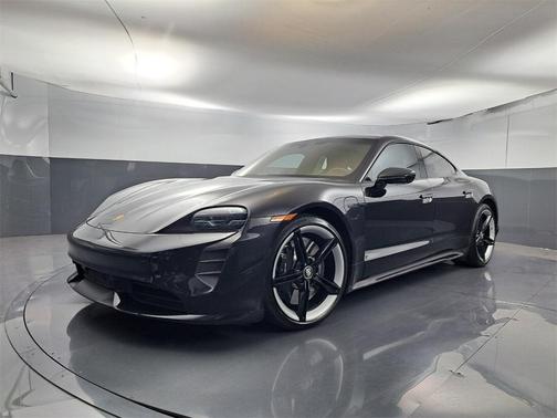2020 Porsche Taycan Turbo