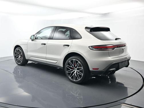 2023 Porsche Macan S
