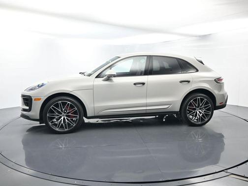 2023 Porsche Macan S