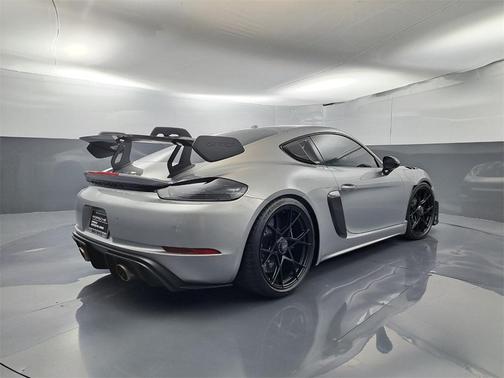 2023 Porsche 718 Cayman GT4 RS