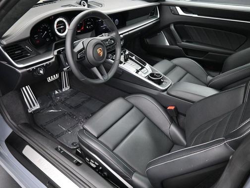 2024 Porsche 911 Turbo S