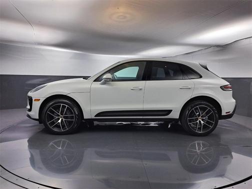 2023 Porsche Macan