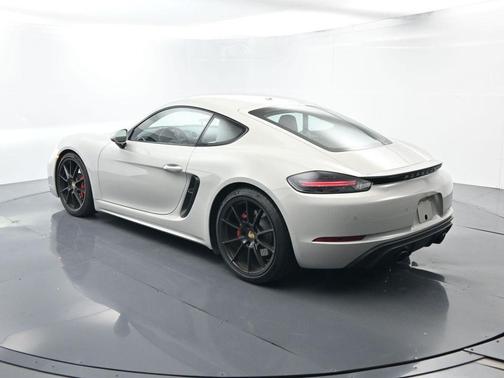 2025 Porsche 718 Cayman GTS 4.0