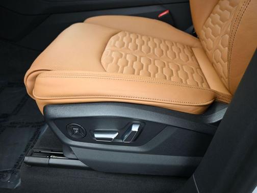 2025 Audi RS Q8 4.0T quattro