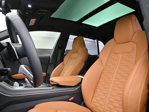 2025 Audi RS Q8 4.0T quattro
