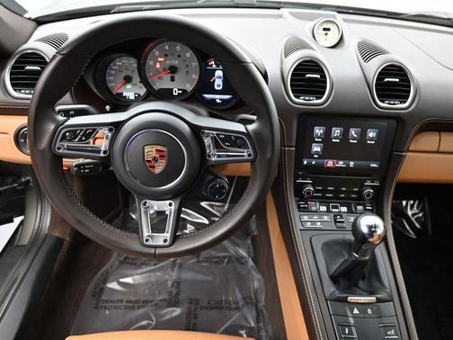 2024 Porsche 718 Cayman GTS 4.0