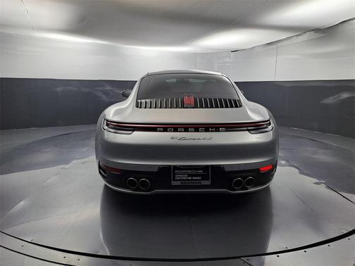 2021 Porsche 911 Carrera 4S