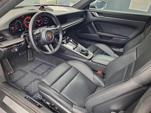 2021 Porsche 911 Carrera 4S