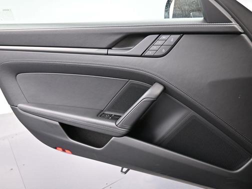 2023 Porsche 911 Carrera 4 GTS