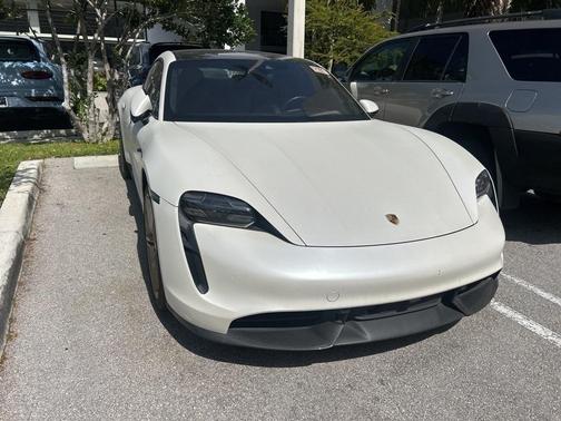 2021 Porsche Taycan Turbo S