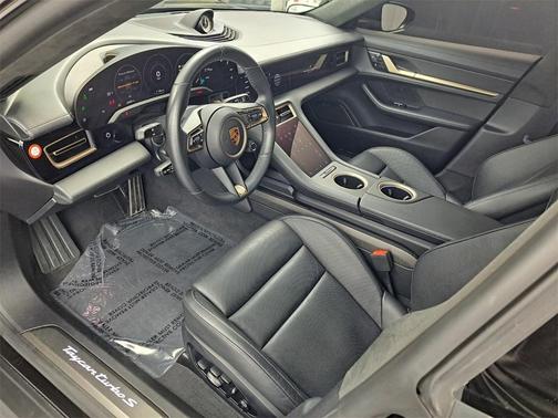 2021 Porsche Taycan Turbo S