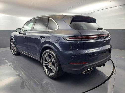 2024 Porsche Cayenne Base