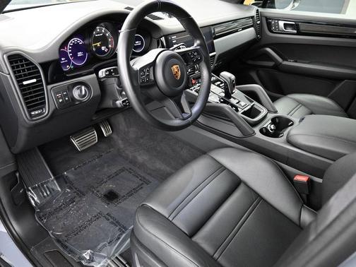 2022 Porsche Cayenne Turbo GT
