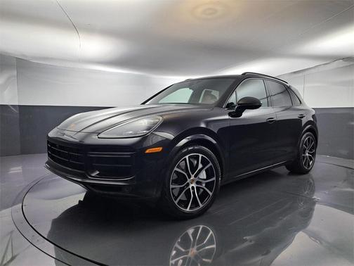 2023 Porsche Cayenne Turbo