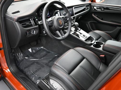 2024 Porsche Macan