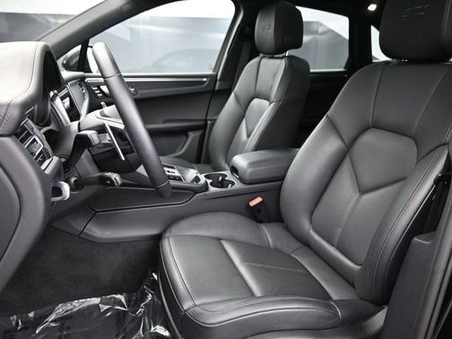 2024 Porsche Macan GTS