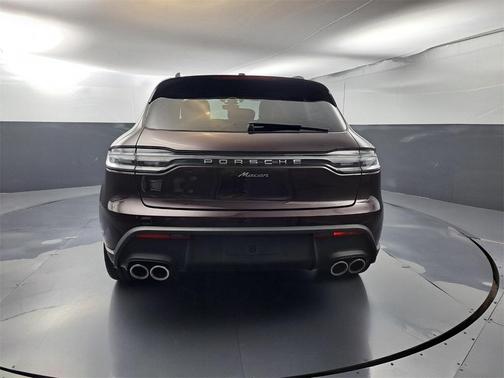 2024 Porsche Macan T