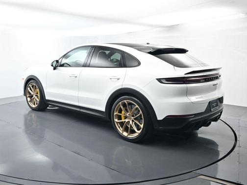 2024 Porsche Cayenne Turbo GT